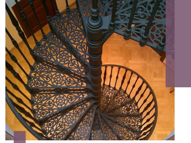 Винтовые лестницы под ключ в Котласе: производство и монтаж