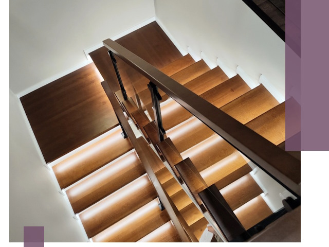 Изготовление П-образных лестниц под ключ в Котласе