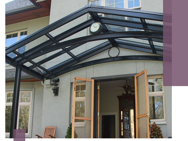 Изготовление и монтаж навесов и козырьков в Котласе