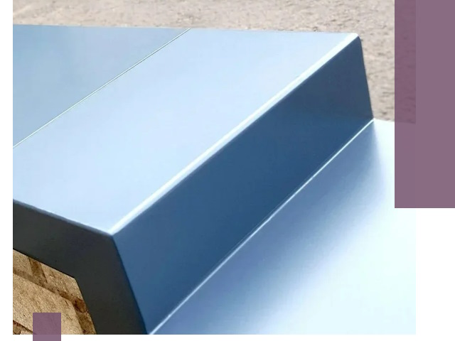 Крышки на парапет в Котласе: изготовление и монтаж под ключ