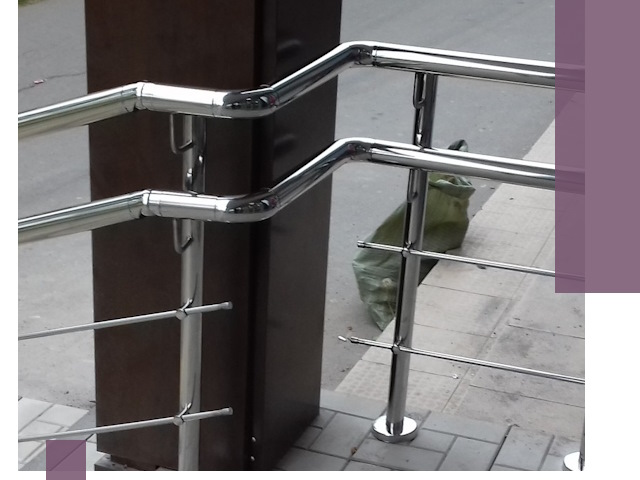 Монтаж поручней из нержавеющей стали в Котласе качественно и быстро